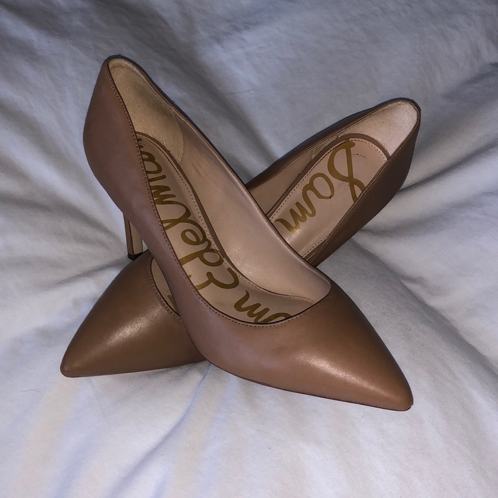 Tan Leather Pump stilettos